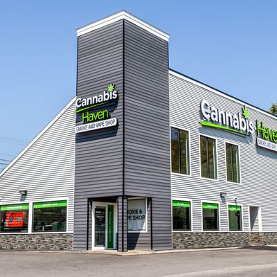 269 Western Ave — Medical storefront