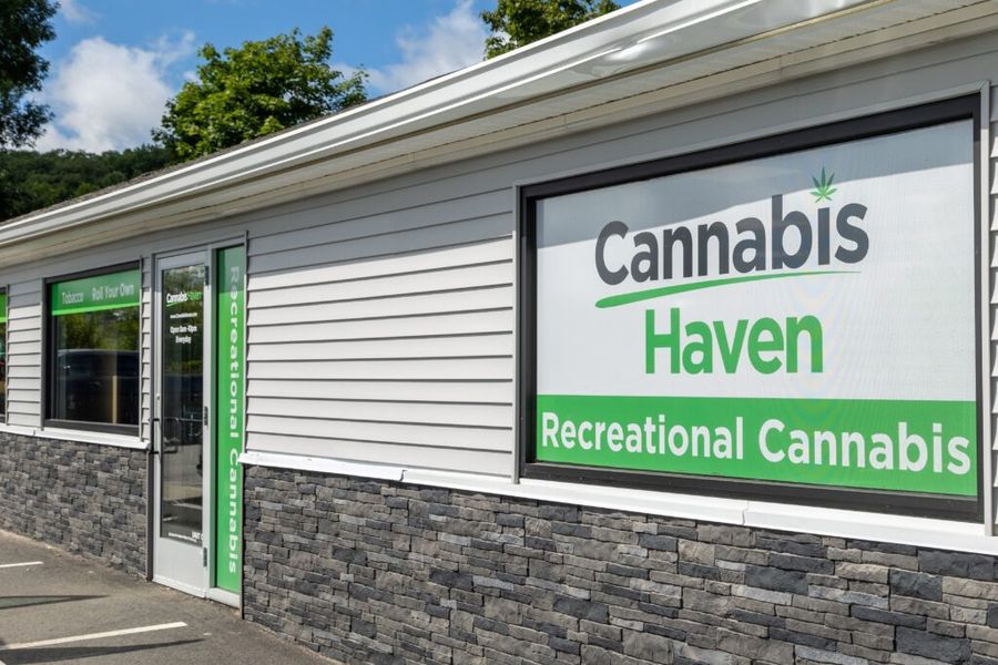20 Union Street Unit C — Recreational storefront